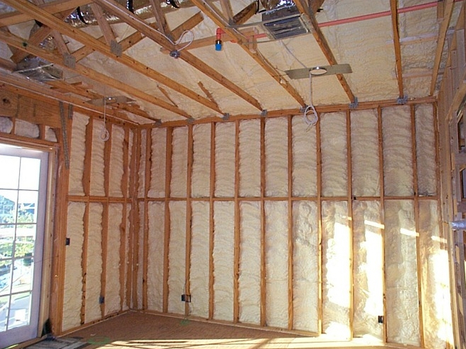 Why Is Roof Insulation A Good Insulator